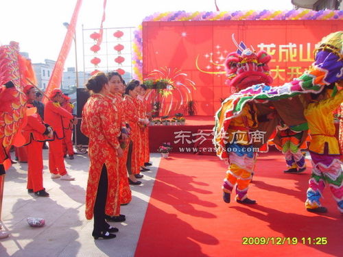 撫州噴繪廣告 戶外廣告噴繪報(bào)價(jià) 豐收噴繪寫(xiě)真廣告公司圖片